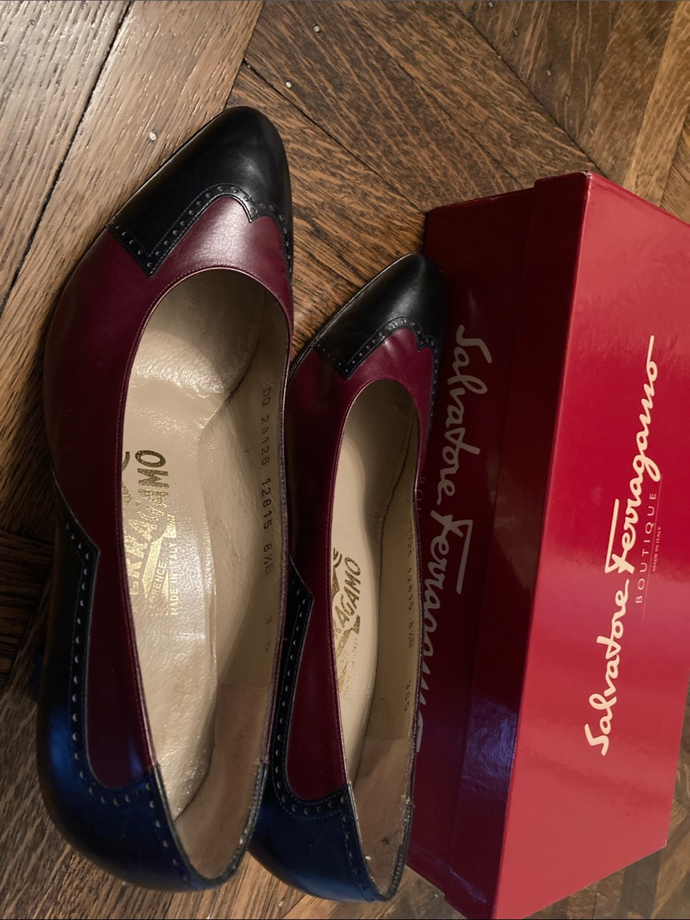 Salvatore Ferragamo Women's Shoes (8.5 B) - Picture 5 of 6